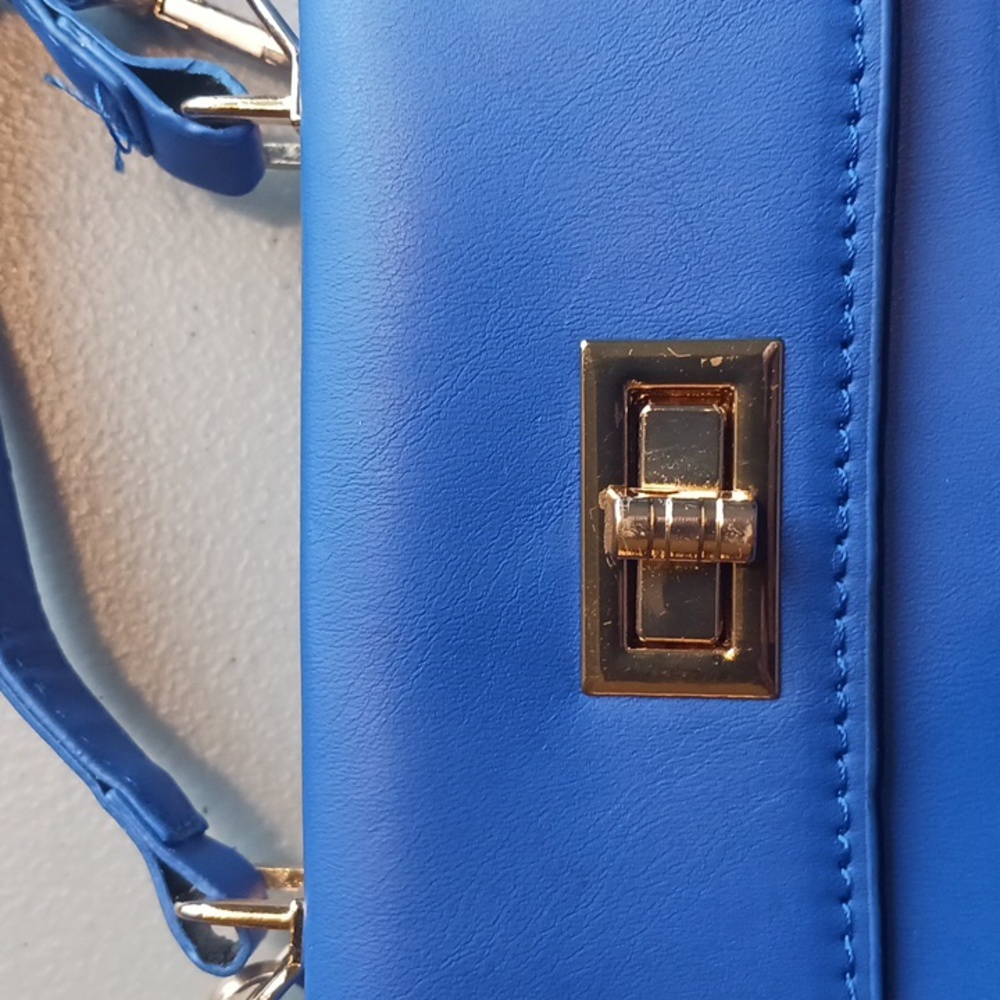 Lux Blue Small Purse Bag ๐ #eshopchicago - Picture 3 of 8